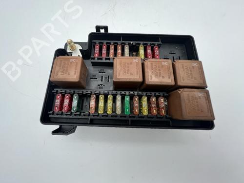 fuse-box-jaguar-xj-x308-1996-1997-1998-1999-2000-2001-2002-2003-40605049 main image