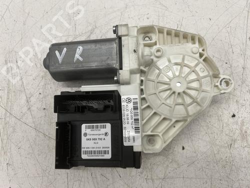 Electronic module VW EOS (1F7, 1F8) 1.4 TSI | BP39689884M83 - Image 6