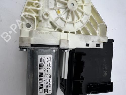 Used Right front window motor Right front window motor SEAT LEON (1P1) 1.2 TSI (105 hp) 39682870 39682870