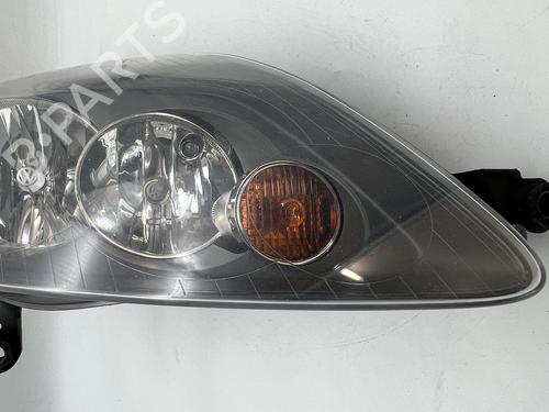 Right headlight VW GOLF PLUS V (5M1, 521) 1.6 FSI | BP39679750C29 - Image 2
