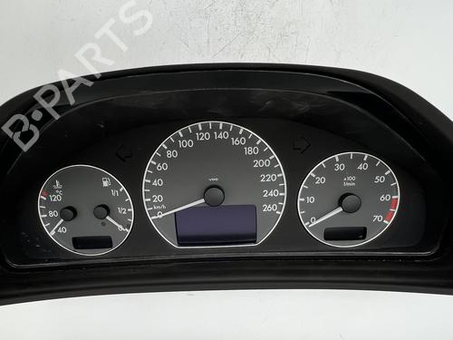 Kombiinstrument Kombiinstrument MERCEDES-BENZ CLK Convertible (A208) CLK 230 Kompressor (208.448) (197 hp) 39680824 39680824