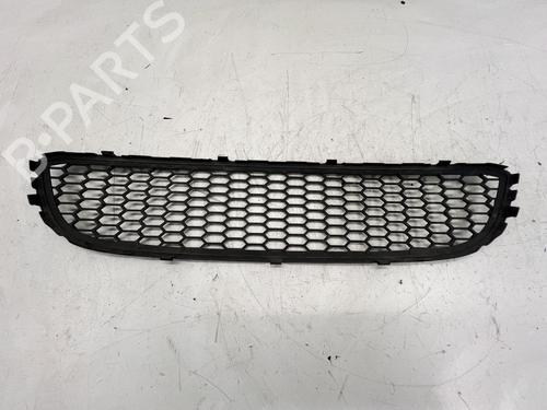 Grill Grill BMW 1 (E81) 118 i (143 hp) 39673341 39673341
