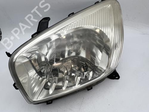 Venstre forlygte Venstre forlygte TOYOTA RAV 4 II (_A2_) 2.0 4WD (ACA21, ACA20) (150 hp) 39681018 39681018