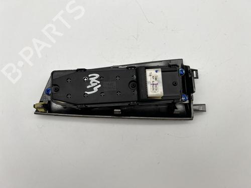 Left front window switch TOYOTA COROLLA Saloon (_E12_) 1.4 D-4D (NDE120_, NDE120R) | BP39674963I27 - Image 4