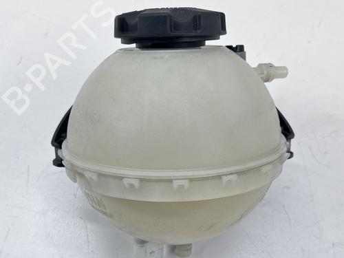 Ekspansjonstank Ekspansjonstank BMW 1 (F20) 116 i (136 hp) 39678559 39678559