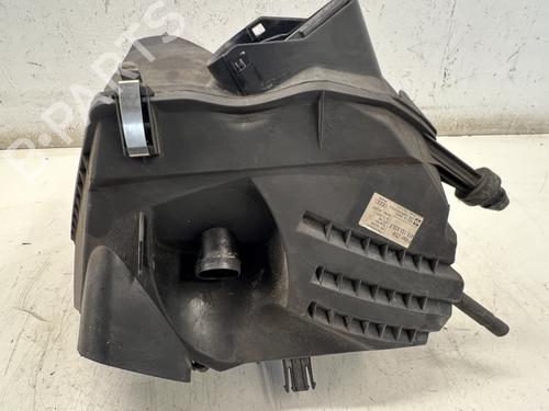air-filter-box-audi-a6-c6-4f2-2004-2005-2006-2007-2008-2009-2010-2011-39675335 main image