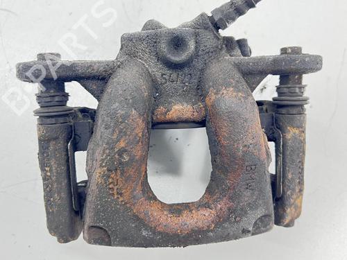 Højre bremsekaliber foran Højre bremsekaliber foran BMW 1 Convertible (E88) 118 i (143 hp) 39679811 39679811