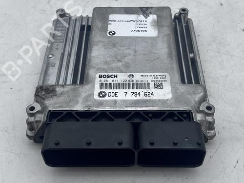 Used Engine control unit (ECU) Engine control unit (ECU) BMW 3 Touring (E46) 320 d (150 hp) 39676759 39676759