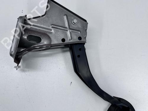 Used Break pedal Break pedal VW GOLF VI (5K1) 1.4 (80 hp) 39675762 39675762