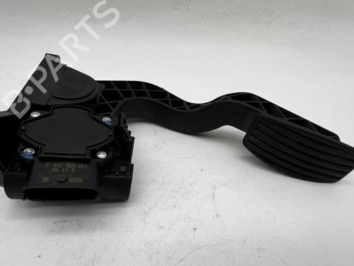 Pedal Pedal SMART ROADSTER (452) 0.7 (452.432) (61 hp) 39673625 39673625