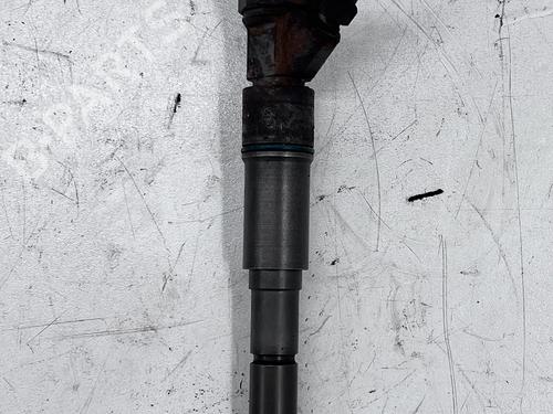 Spreder / Dyse Spreder / Dyse LAND ROVER FREELANDER I (L314) 2.0 Td4 4x4 (112 hp) 39670068 39670068