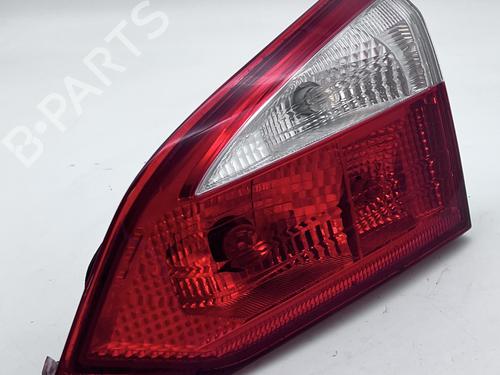 Højre baglygte bagklap Højre baglygte bagklap FORD FOCUS III 1.0 EcoBoost (125 hp) 39682754 39682754