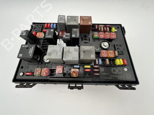 Fuse box OPEL ASTRA J (P10) 1.6 (68) | BP39677899E1 - Image 2