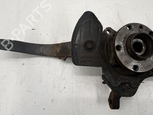 Used Right front steering knuckle Right front steering knuckle ALFA ROMEO GT (937_) 2.0 JTS (937CXH1A, 937CXH11) (165 hp) 39680121 39680121
