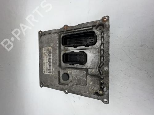 Used Engine control unit (ECU) Engine control unit (ECU) SMART ROADSTER (452) 0.7 (452.432) (61 hp) 39677502 39677502