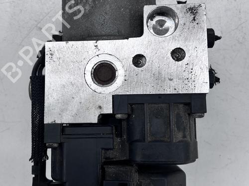 abs-pump-audi-a4-b5-8d2-1994-1995-1996-1997-1998-1999-2000-2001-40091261 main image