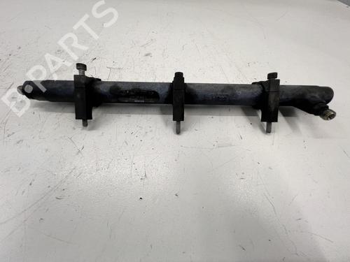 Used Injection rail Injection rail BMW 7 (E65, E66, E67) 740 d (258 hp) 39681917 39681917