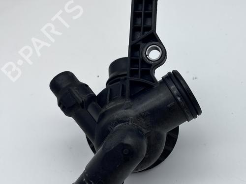 Used Thermostat housing Thermostat housing BMW 1 (F20) 116 i (136 hp) 39675413 39675413