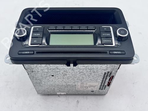 Radio VW GOLF VI (5K1) 1.4 | BP39669973E6 - Image 3