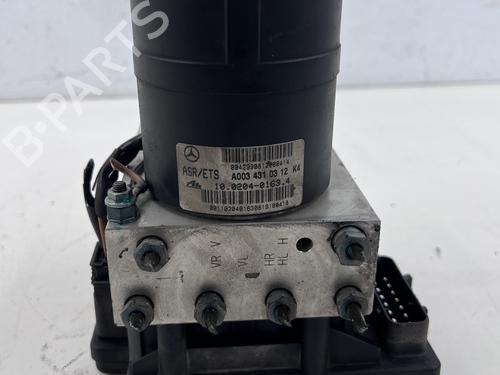 Used ABS pump ABS pump MERCEDES-BENZ CLK (C208) CLK 200 (208.335) (136 hp) 40090557 40090557