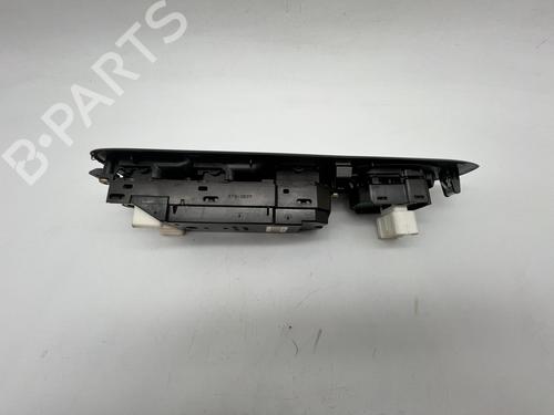 Left front window switch LEXUS IS I (_E1_) 200 (GXE10) | BP39675655I27 - Image 3