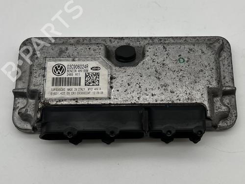 Used Engine control unit (ECU) Engine control unit (ECU) SKODA ROOMSTER (5J7) 1.2 (64 hp) 39674887 39674887