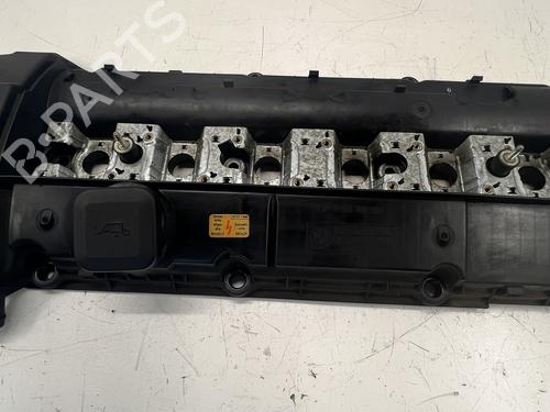 Ventildeckel für Ventildeckel BMW 5 Touring (E39) 520 i (150 hp) 39676970 39676970