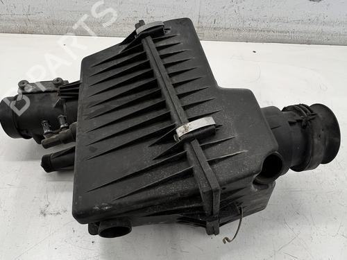 Luftfiltergehäuse für Luftfiltergehäuse BMW 5 (E34) 520 i 24V (150 hp) 39676830 39676830