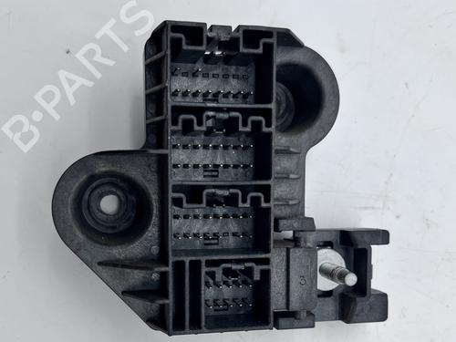 fuse-box-jaguar-s-type-ii-x200-1998-1999-2000-2001-2002-2003-2004-2005-2006-2007-2008-39671280 main image