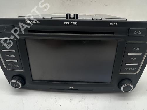 Used Radio Radio SKODA OCTAVIA II Combi (1Z5) 1.8 TSI (160 hp) 39677775 39677775