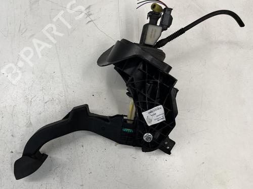 Used Clutch pedal Clutch pedal OPEL VIVARO C Bus (K0) 1.5 (120 hp) 39681122 39681122