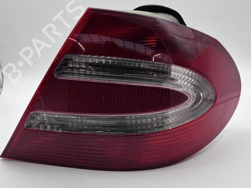 Used Right taillight Right taillight MERCEDES-BENZ CLK (C209) CLK 240 (209.361) (170 hp) 40091407 40091407