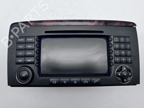 Used Display monitor Display monitor MERCEDES-BENZ R-CLASS (W251, V251) R 350 CDI 4-matic (251.022, 251.122) (224 hp) 39681981 39681981