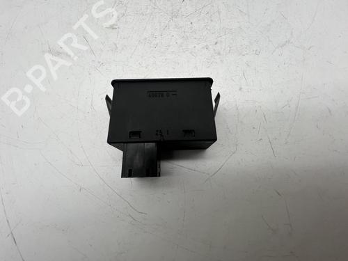 Switch BMW 5 (E34) 525 i 24V | BP39683141I30 - Image 5