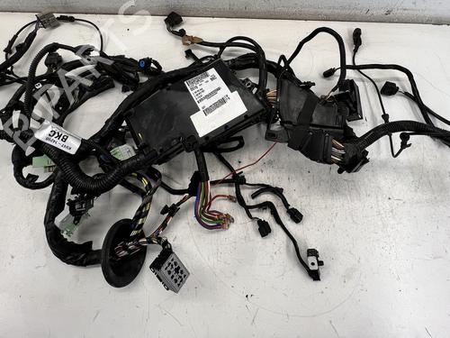 Fuse box FORD KUGA II (DM2) 1.5 EcoBoost | BP39682045E1 - Image 2