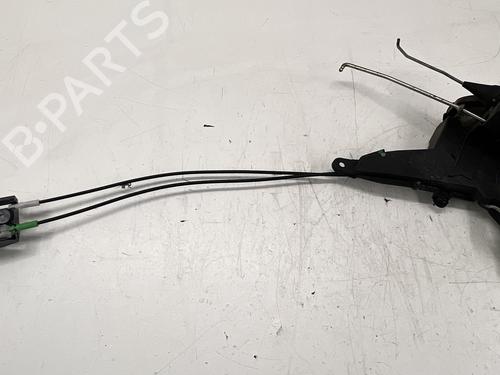 front-left-lock-lexus-is-i-_e1_-1999-2000-2001-2002-2003-2004-2005-39670339 main image