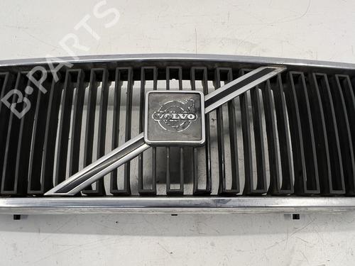 Grill Grill VOLVO 240 Kombi (P245) 2.3 i Cat (115 hp) 39678529 39678529