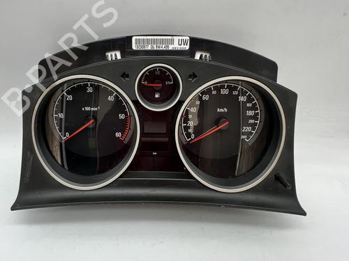 Used Instrument cluster Instrument cluster OPEL ZAFIRA / ZAFIRA FAMILY B (A05) 1.9 CDTI (M75) (150 hp) 39673651 39673651