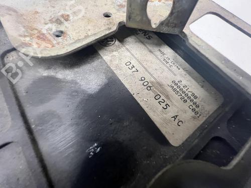 Engine control unit (ECU) VW GOLF IV Cabriolet (1E7) 2.0 | BP39670133M57 - Image 5