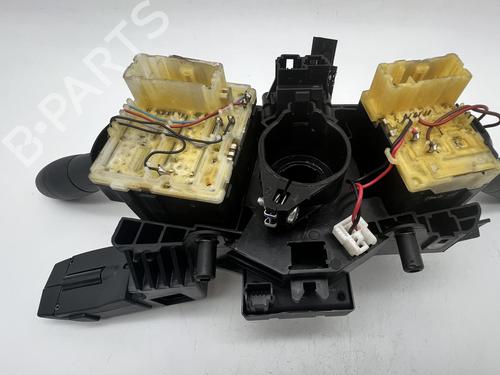 Switch RENAULT TWINGO III (BCM_, BCA_) 1.0 SCe 70 | BP39680430I30 - Image 4