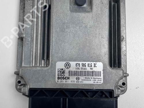 Used Engine control unit (ECU) Engine control unit (ECU) VW TOUAREG (7LA, 7L6, 7L7) 5.0 V10 TDI (313 hp) 39674501 39674501