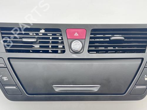 Used Air vent Air vent CITROËN C4 Grand Picasso I (UA_) 1.6 HDi (109 hp) 39682678 39682678