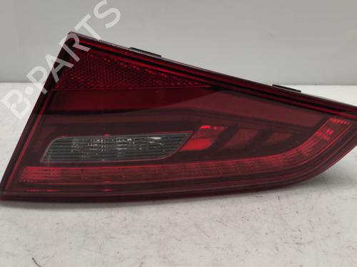 right-tailgate-light-audi-a3-sportback-8va-8vf-2012-2013-2014-2015-2016-2017-2018-2019-2020-2021-40350965 main image