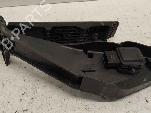 Used Pedal Pedal BMW 5 (E60) 520 i (170 hp) 40349582 40349582