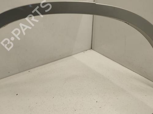 Used Rear right wheel arch trim Rear right wheel arch trim BMW X5 (F15, F85) xDrive 40 d (313 hp) 40352673 40352673