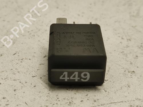 Used Electronic sensor Electronic sensor VW POLO V (6R1, 6C1) 1.2 (70 hp) 40353612 40353612