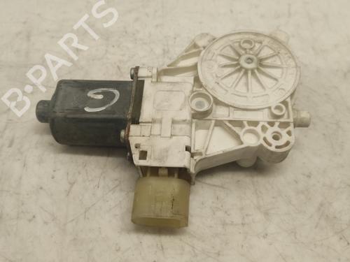 Left front window motor BMW 1 (F21) 114 d | BP40354660E21 - Image 1