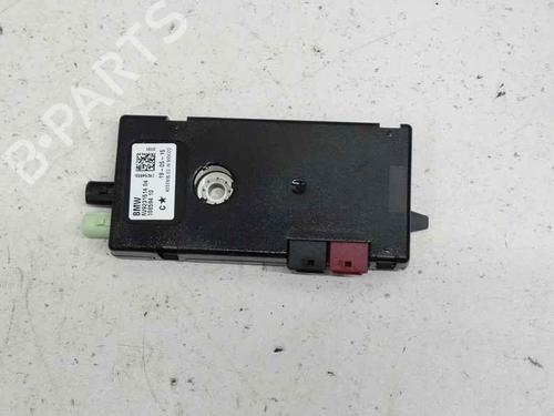 Used Electronic module Electronic module BMW 3 Touring (F31) 318 d (150 hp) 40355596 40355596