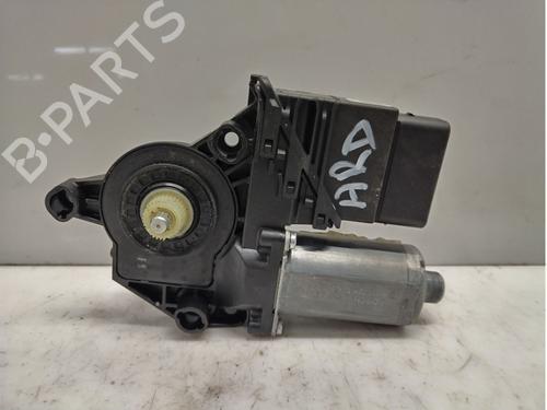 right-rear-window-motor-vw-touran-1t3-2010-2011-2012-2013-2014-2015-2016-40351840 main image