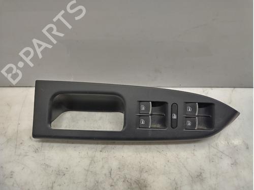 switch-vw-touran-1t3-2010-2011-2012-2013-2014-2015-2016-40354391 main image